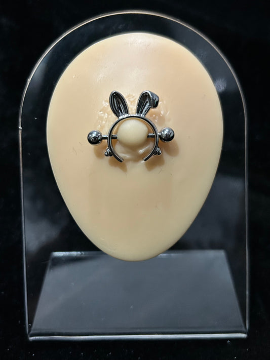 Piercing bunny pezon